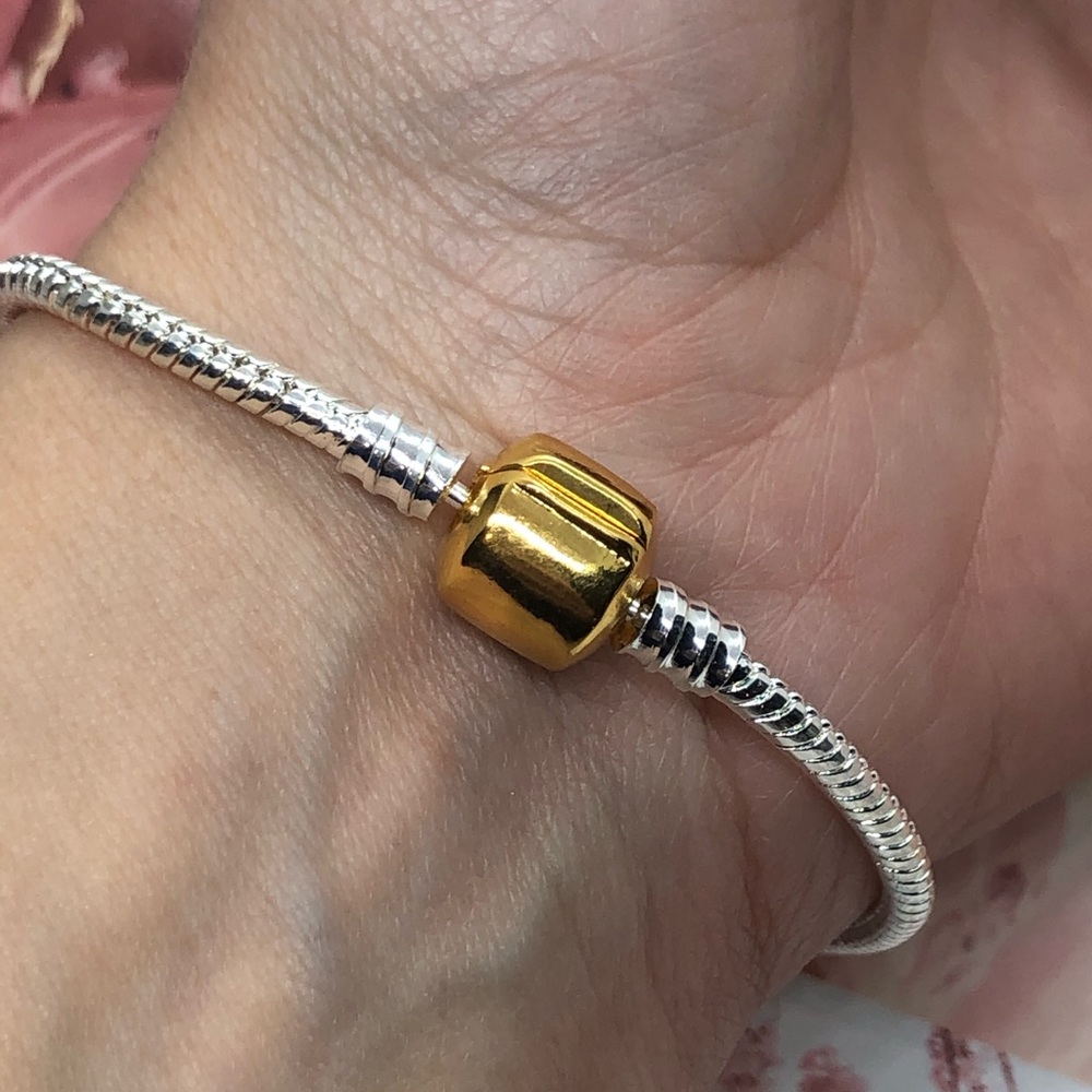 Silver Bracelet - Picture 2 of 4